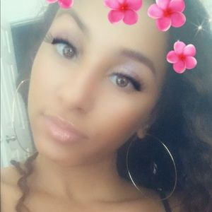 Meet your Posher, Savanna